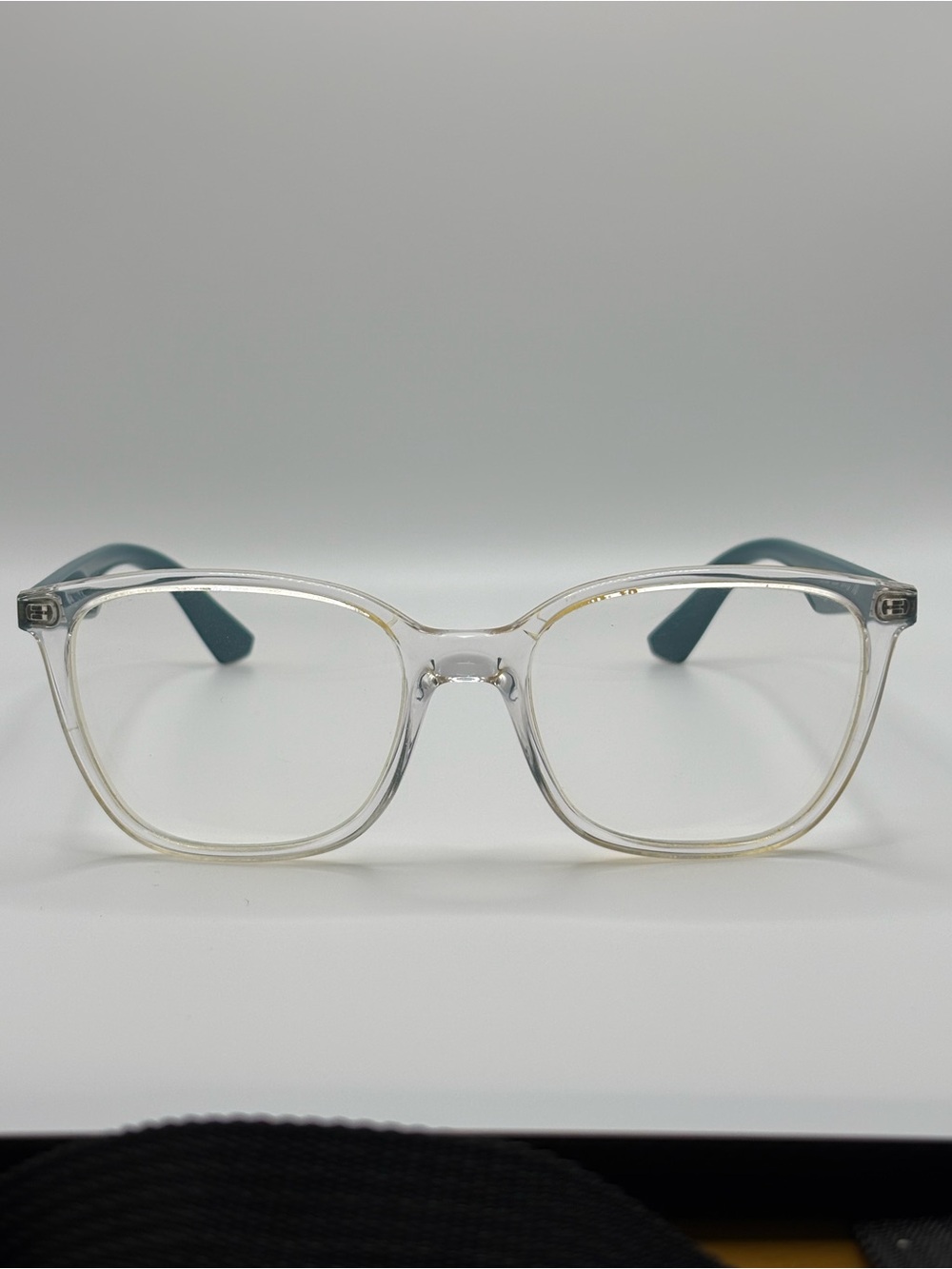 Ray-Ban Teal Temple Sunglass Arm Wonmen.